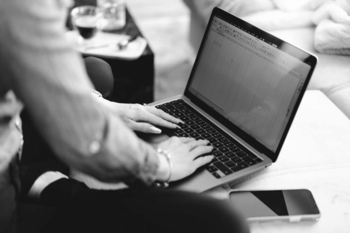 Analizy przypadków z dziedziny strategii SEO